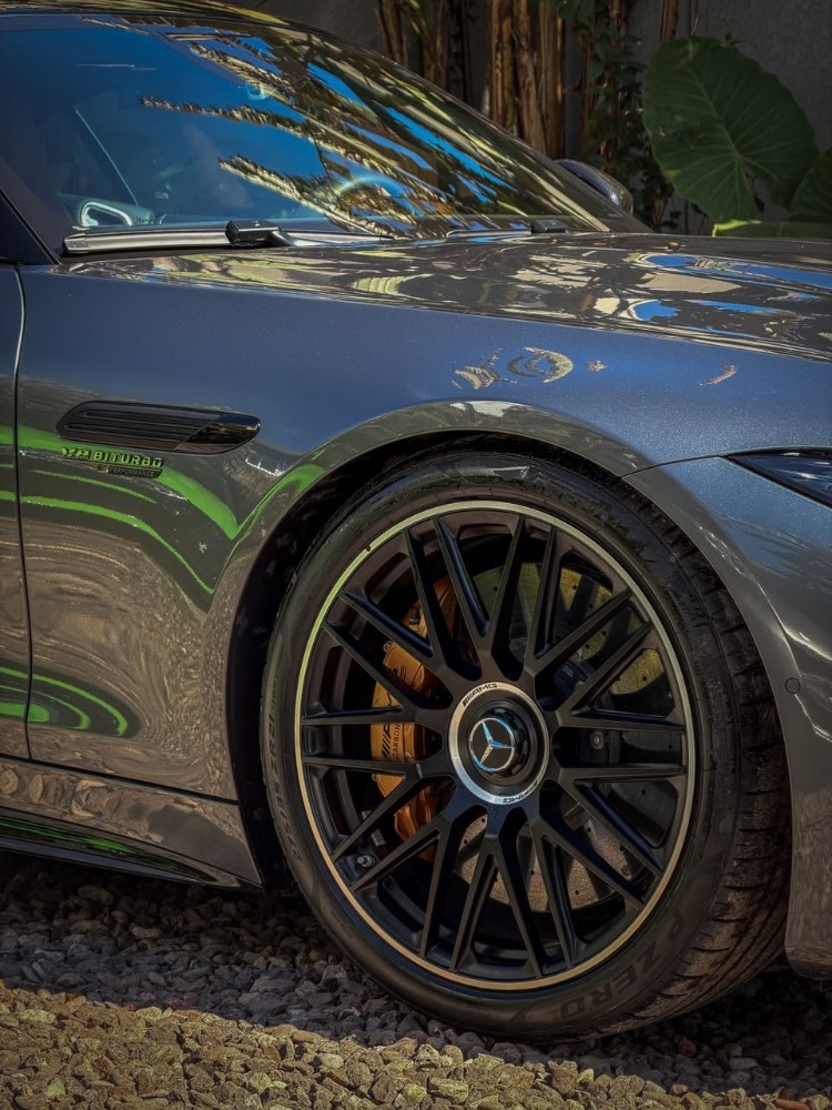 Mercedes-Benz SL63 AMG — foto 14